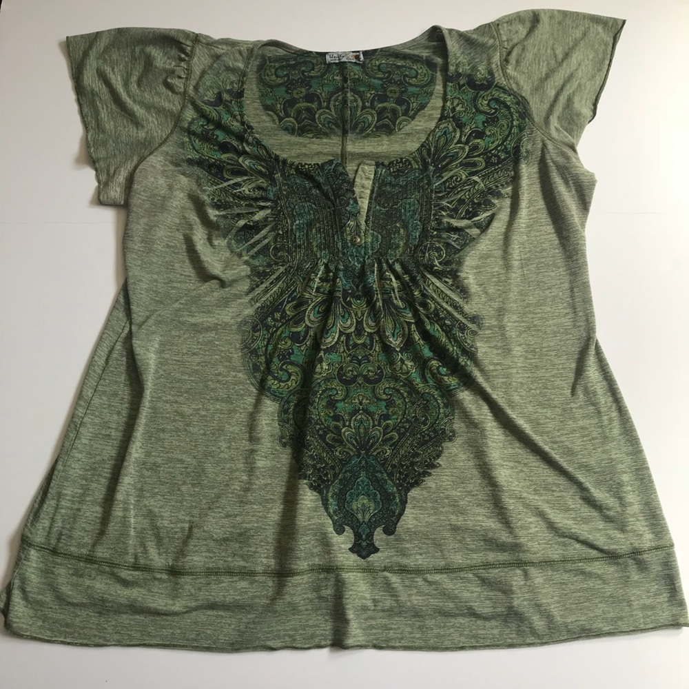 ‼️UNITY WORLD Woman Tunic Size 1X‼️